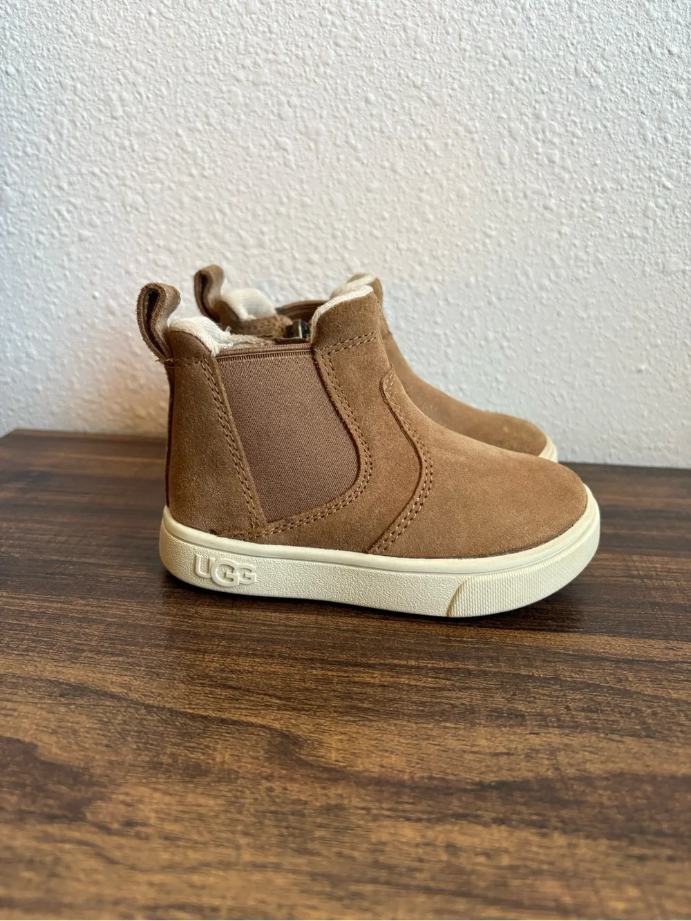 UGG Toddler Hamden II Boots
